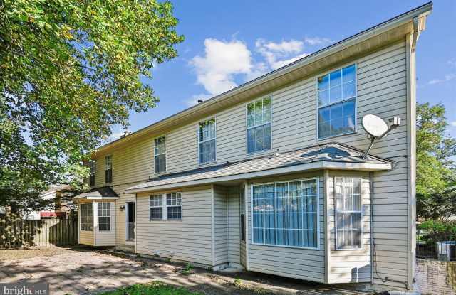 2111 CROSSGATE Drive