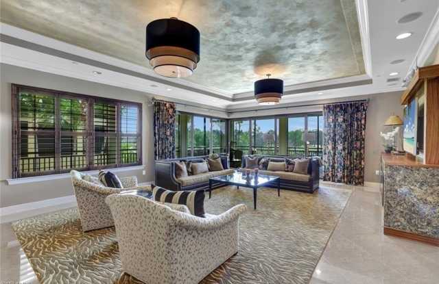 Photo of 2772 Tiburon