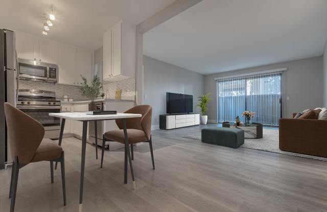 Shoreline Apartments