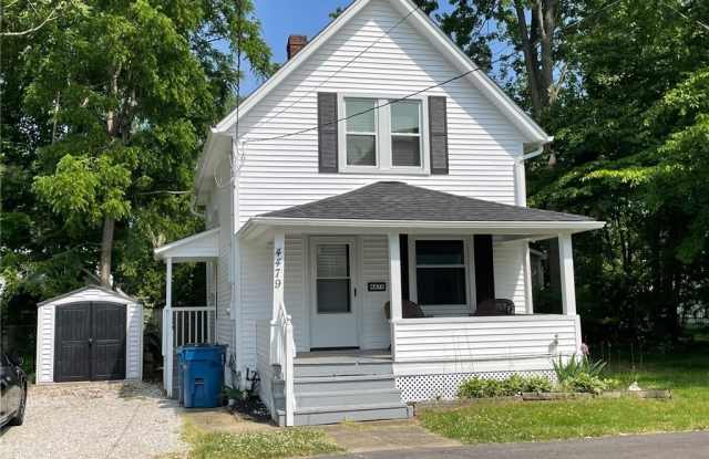 4479 Wood Street - 4479 Wood Street, Willoughby, OH 44094