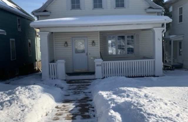 Photo of 1818 East 7th Street