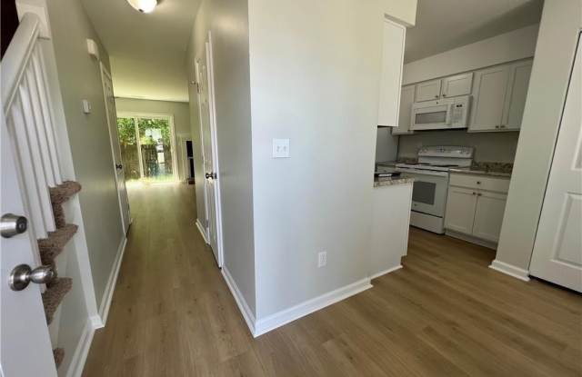 1057 Commonwealth Place