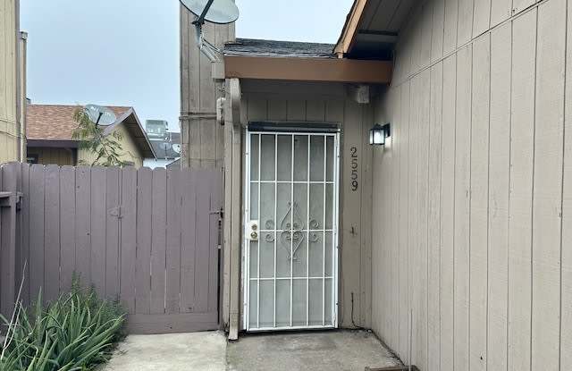 2559 Plantation Place