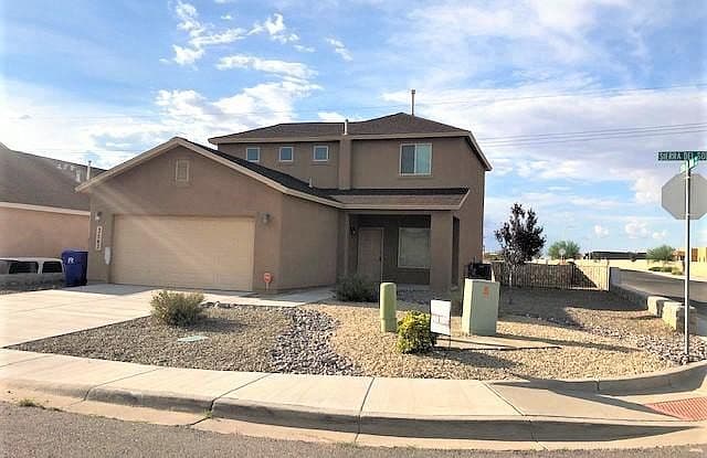 3563 Sierra Del Sol Ave, Las Cruces, NM 88012 - 3563 Sierra Del Sol Avenue, Las Cruces, NM 88012