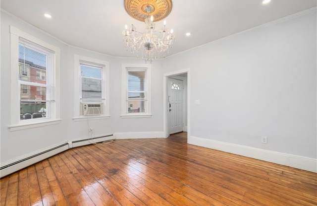 Photo of 5 Solar Street unit: 1