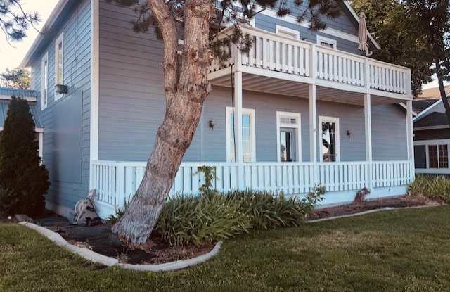 135 Bitterbrush Ct. #B