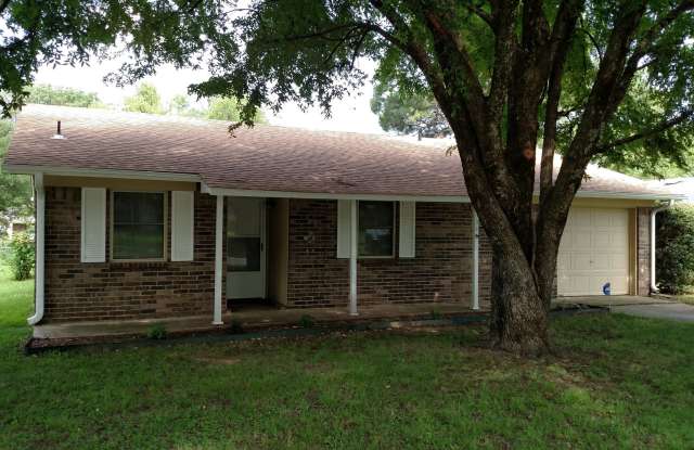 8504 S. 32ND TERR - 8504 South 32nd Terrace, Fort Smith, AR 72908