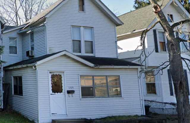 Photo of Large 5 Bedroom SW Canton Home for Rent