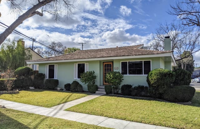 4561 Elm Avenue - 4561 Elm Avenue, Long Beach, CA 90807