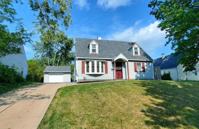 19707 Meadowlark Lane - 19707 Meadowlark Lane, Warrensville Heights, OH 44128