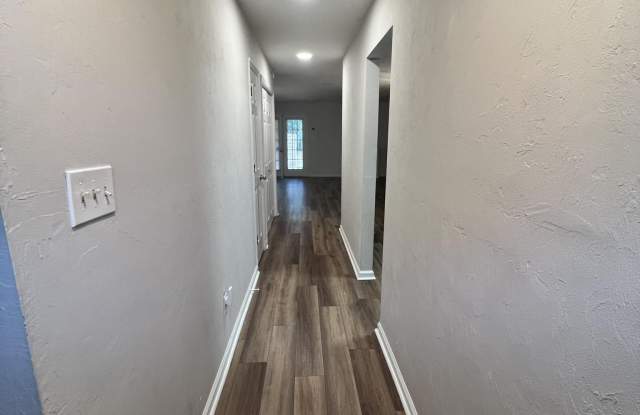 1000 Holland Drive unit: 3