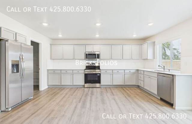 19537 141st Avenue Court East