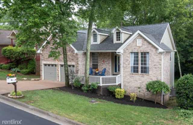 5893 Woodlands Ave - 5893 Woodlands Avenue, Nashville, TN 37211