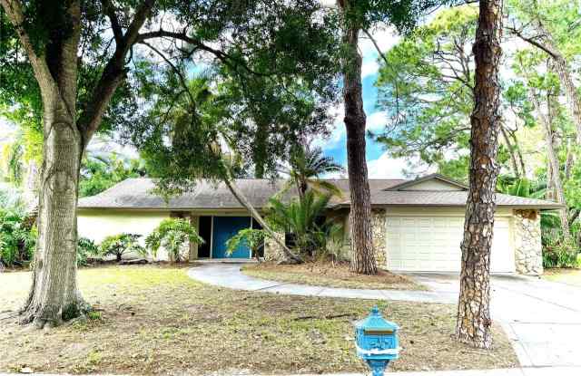 2823 HERON PLACE