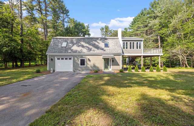 Photo of 72 Shore Road