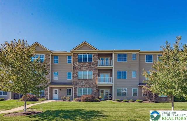 Photo of 6885 Pioneer Drive