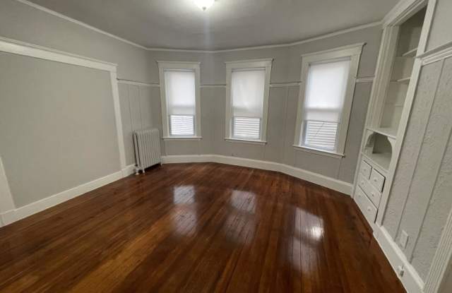 Photo of 25 Linden St.