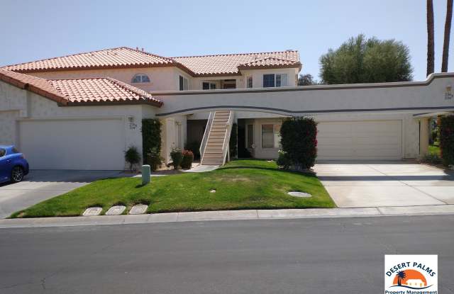 236 Vista Royale Circle East