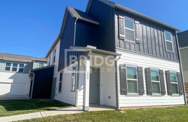 342 Huisache Street