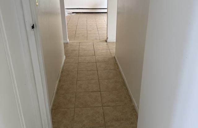 155 Bull Hill Lane, Apt S2