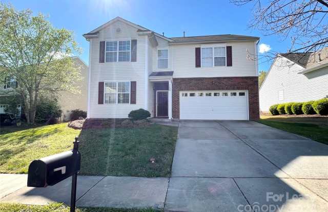 7409 Lamplighter Close Drive - 7409 Lamplighter Close Drive, Charlotte, NC 28105