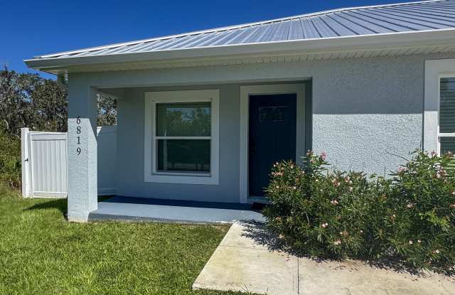 Photo of 6819 San Bruno Dr