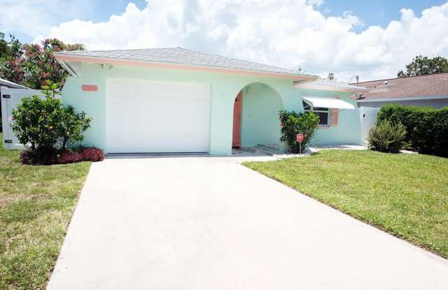 Photo of Naples Park - 3 Bedroom/2 Bath - Annual Rental