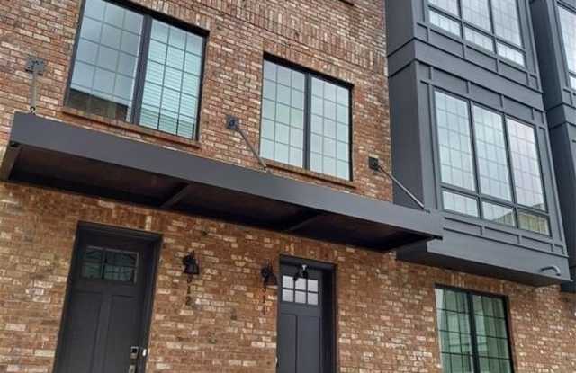 Photo of 314 Fair Street SW