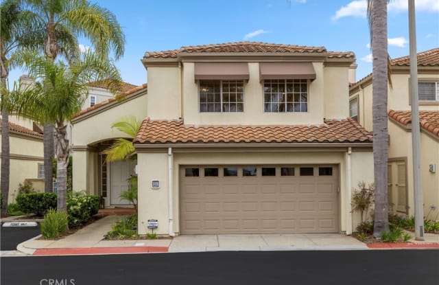 508 Pierside Circle - 508 Pierside Circle, Huntington Beach, CA 92648