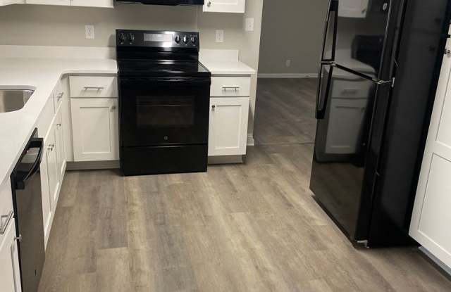 203 BEECHWOOD CIRCLE