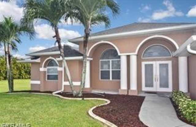 3011 SW 29th Place