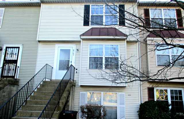 Newly Updated 3 BR/1.5 BA Townhome in District Heights!
