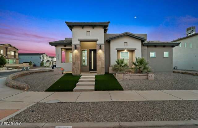 2621 MARIA CASAS Street