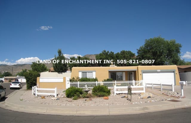 2608 Elwood Pl. NE - 2608 Elwood Pl NE, Albuquerque, NM 87112