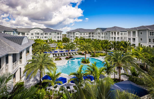 Photo of Ivory Lantana