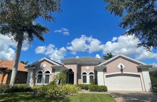 419 Saddlebrook LN - 419 Saddlebrook Lane, Collier County, FL 34110