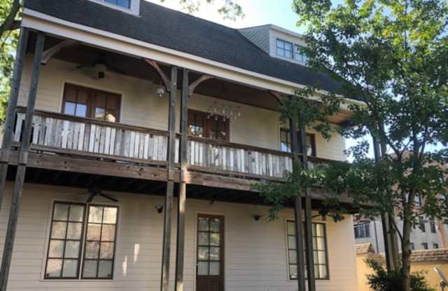 1139 14th Street SouthUnit B