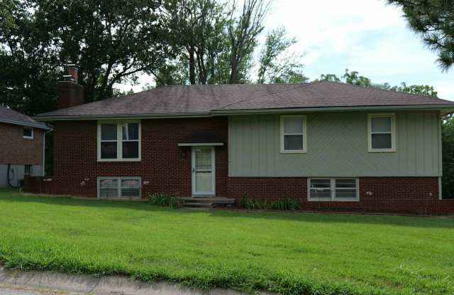 5018 Rosehill Drive