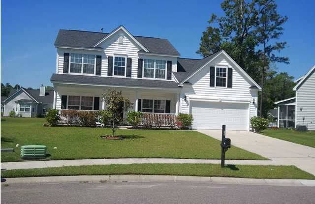 4Br 2.5Ba in Grand Oaks