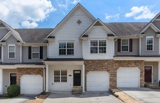 1929 Hoods Fort Circle NW unit: 28