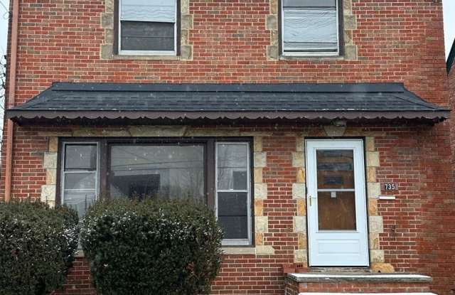 735 Babbitt