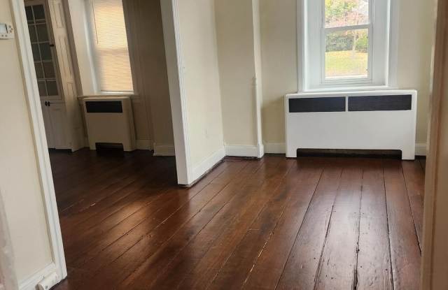 2196 SPINNERSTOWN ROAD