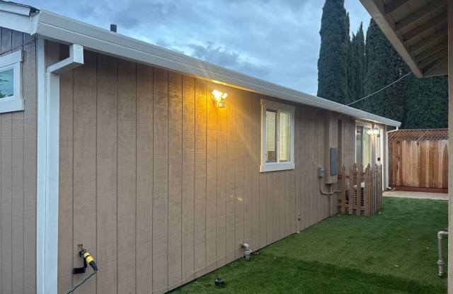 Photo of NEW BRENTWOOD CONSTRUCTION ADU! HIGHLY UPGRADED NEW KITCHEN  BATHROOM! 3 BEDROOMS  1 BATHROOM! SEPARATE ENTRY WITH PRIVATE YARD!