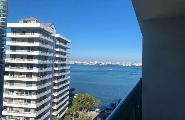 1408 Brickell Bay Dr