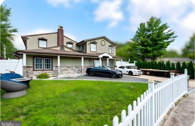 Photo of 79 GRIDIRON Road