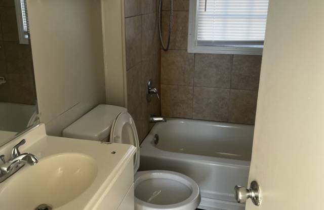 401 West 22nd Street