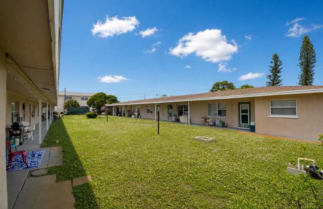 Venice Island Apartments