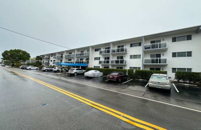 Photo of 1475 SE 15th St