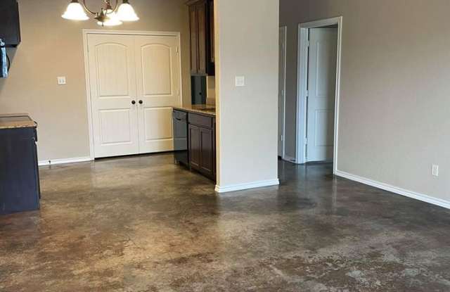 412 South Allen Street