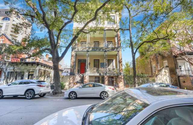 Photo of 112 East Harris Street - 404